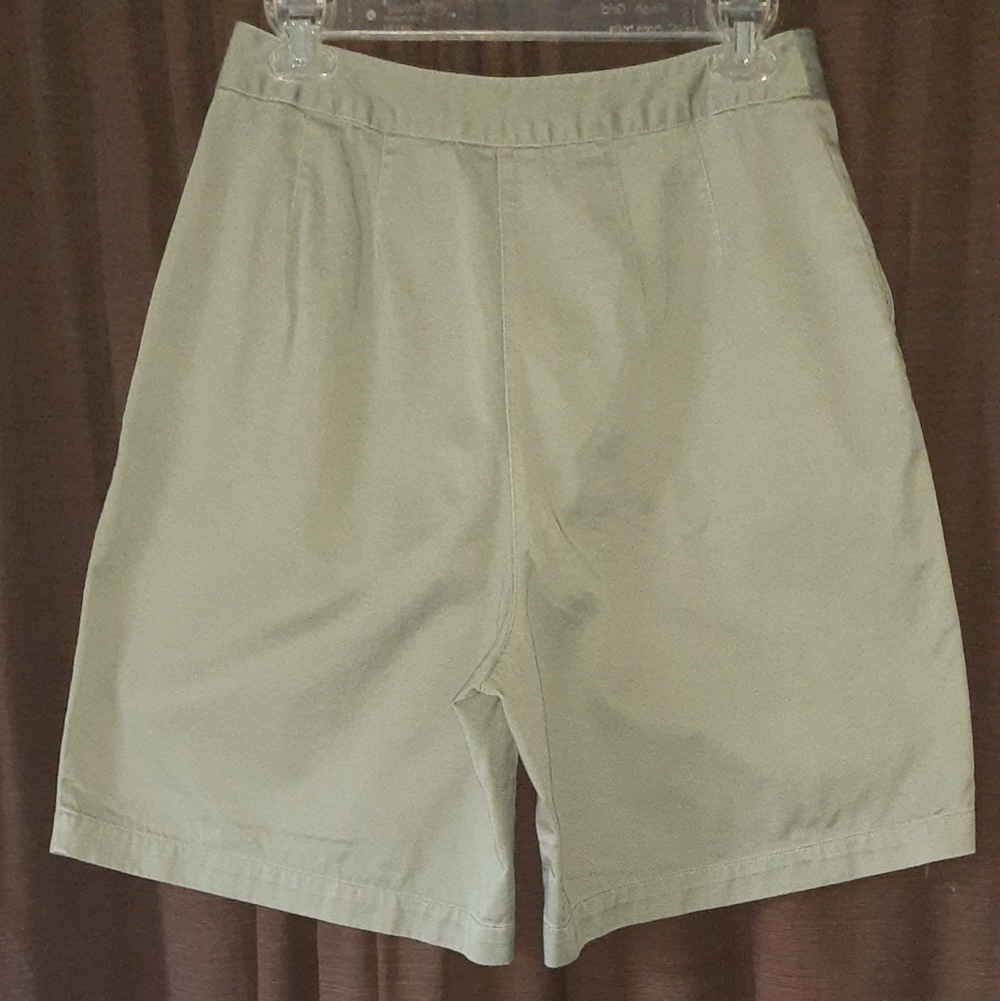 Basic Editions - Picture 3 of 3
